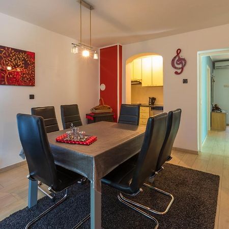 Apartman Mladenka Dramalj Esterno foto