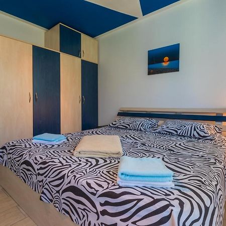 Apartman Mladenka Dramalj Esterno foto