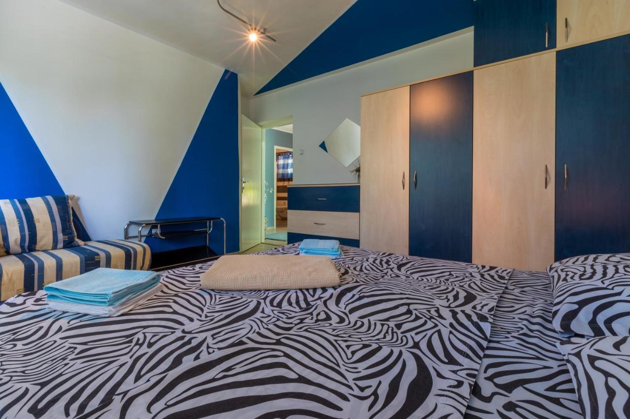 Apartman Mladenka Dramalj Esterno foto